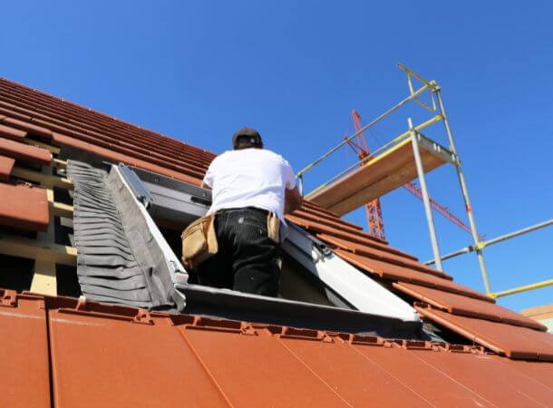 skylight installation repair contractors